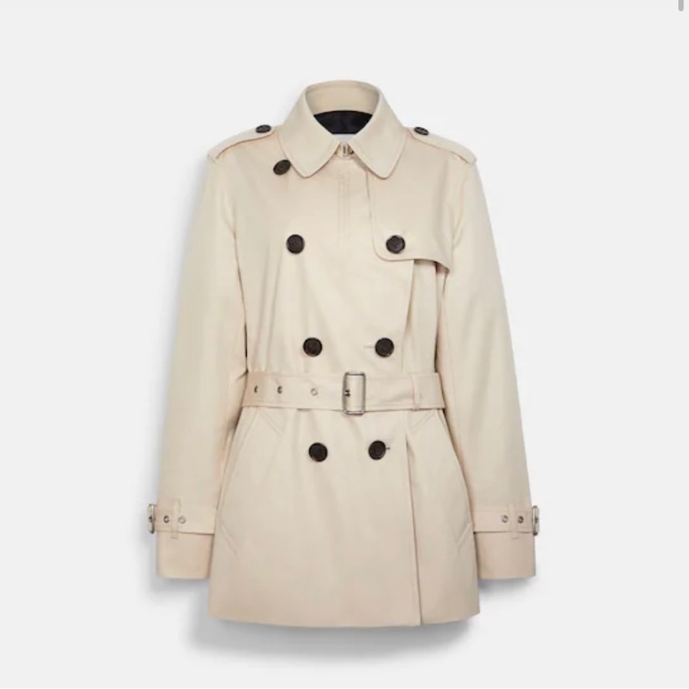 NWT Coach Solid Short Trench M